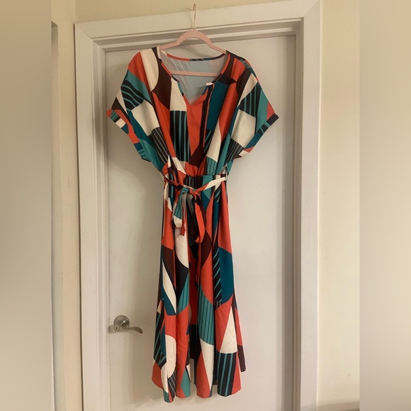 Temu Geo Print Tie Waist Dress 3XL - Picture 5 of 6